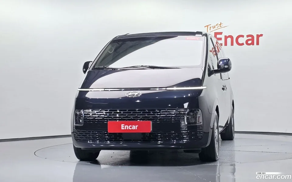 Hyundai Staria 4WD 11 2023 — thumbnail 3