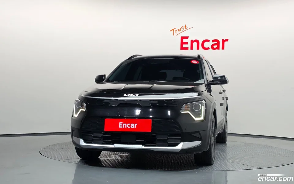 Kia Niro EV 2023 — thumbnail 3