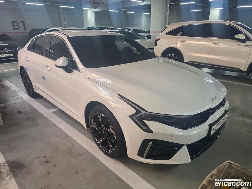 Kia K5 2.0 2026 — thumbnail 3