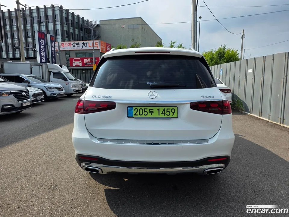 Mercedes-Benz GLS-Class GLS450 4MATIC 2025 — thumbnail 3