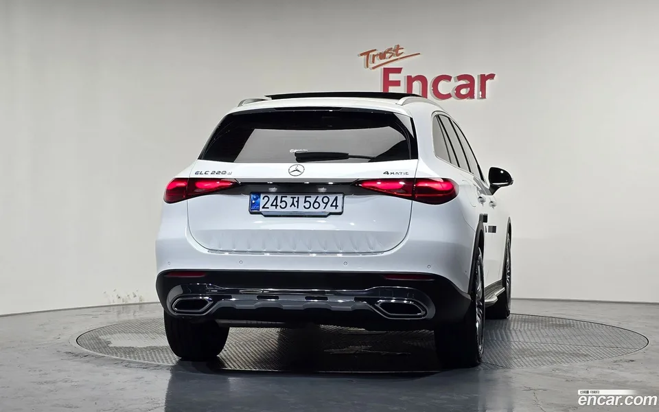 Mercedes-Benz GLC-Class GLC220 d 4MATIC 2024 — thumbnail 4