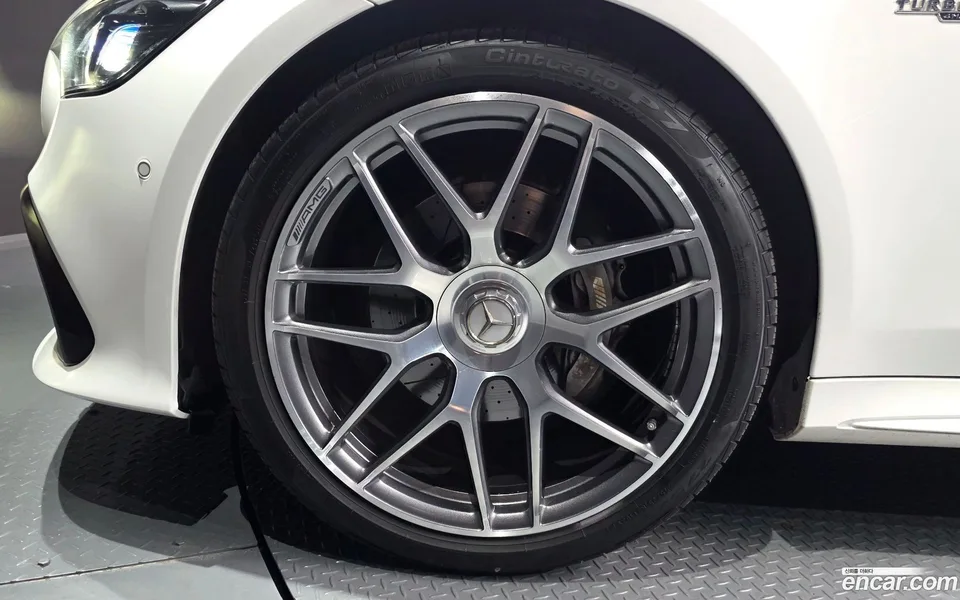 Mercedes-Benz AMG GT 4 43 4MATIC+ 2022 — thumbnail 2