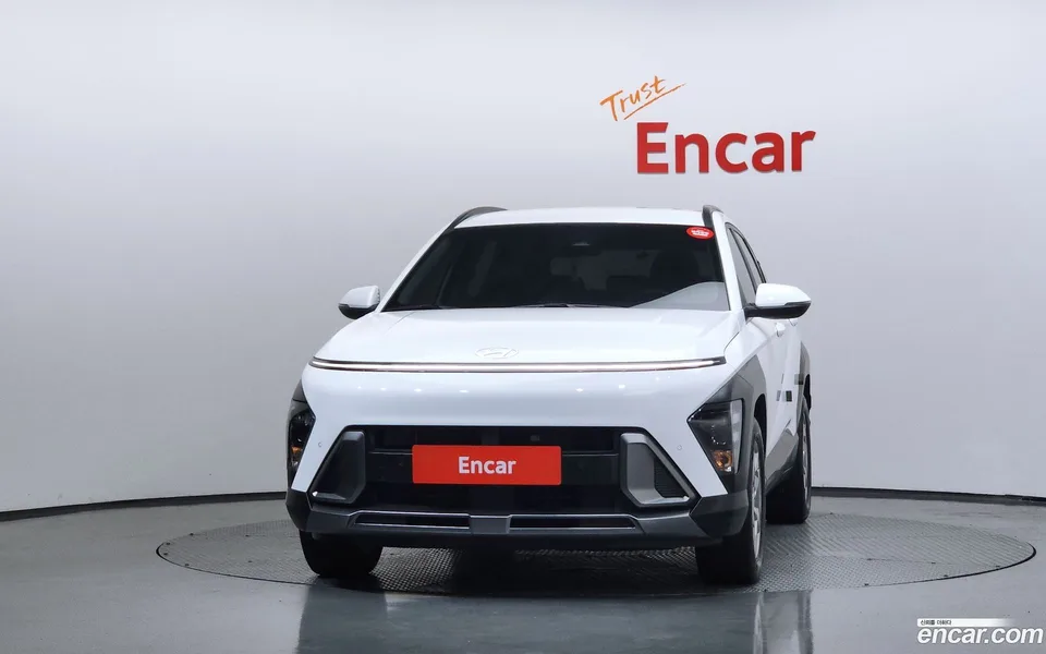 Hyundai Kona Hybrid 2023 — thumbnail 3