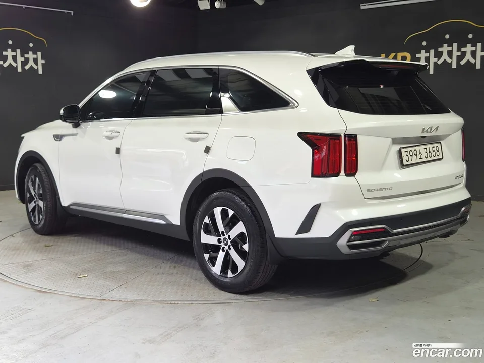 Kia Sorento 2.5T 2WD 2022 — thumbnail 2