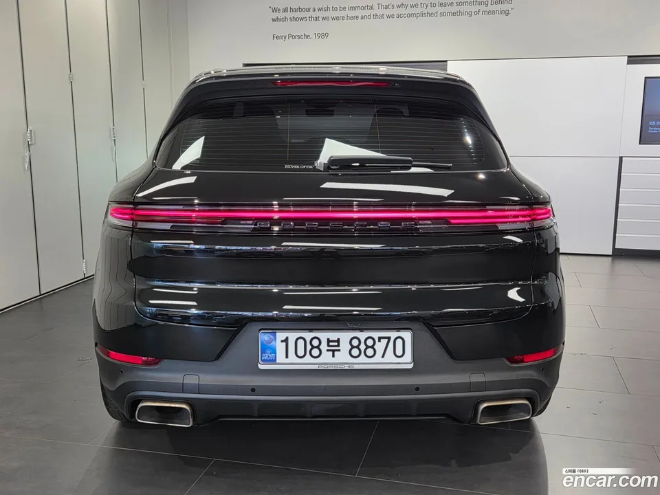 Porsche Cayenne 3.0 E- 2024 — thumbnail 4