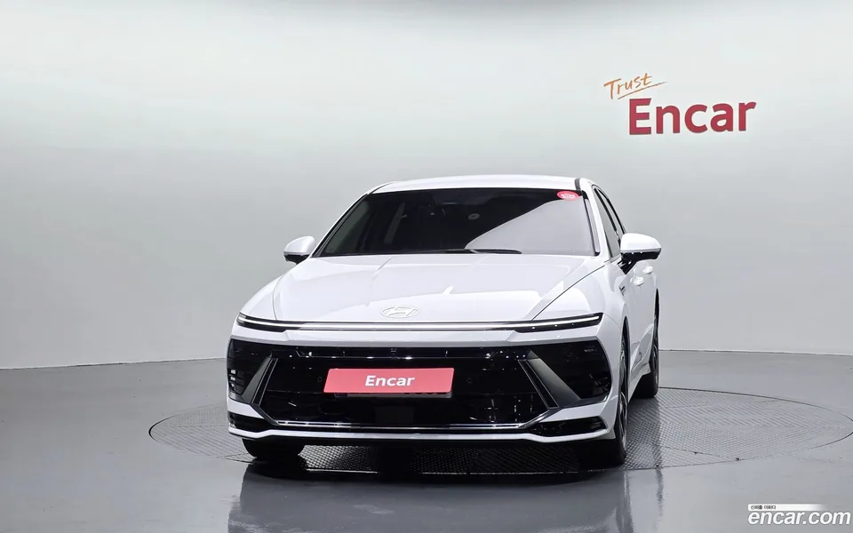 Hyundai Sonata The Edge Hybrid 2025 — thumbnail 3