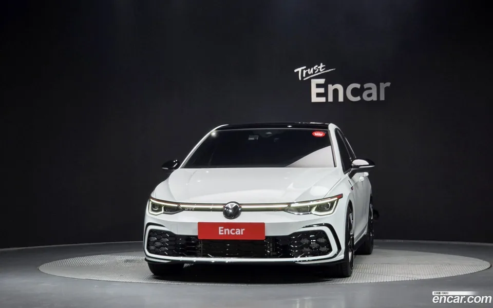 Volkswagen Golf 2.0 GTI 2023 — thumbnail 3