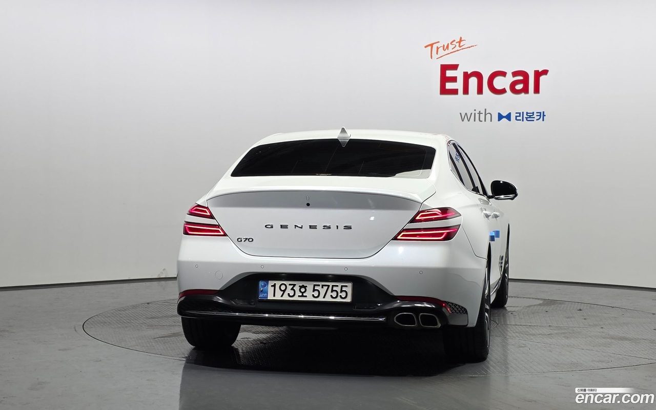 Genesis G70 2022 — 4