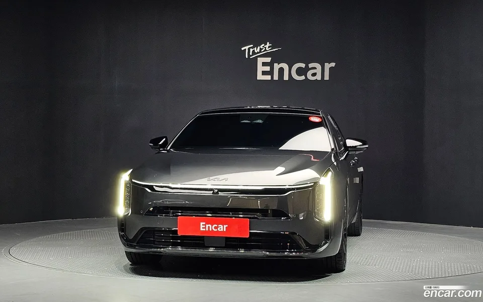 Kia K8 Hybrid 2025 — thumbnail 3