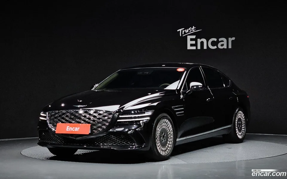 Genesis G80 2.5 AWD 2024 — photo 1, buy with delivery to Moscow