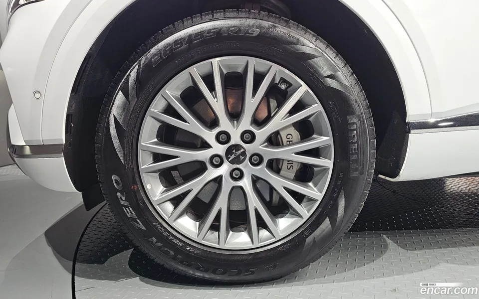 Genesis GV80 2.5T 2WD 2024 — thumbnail 2