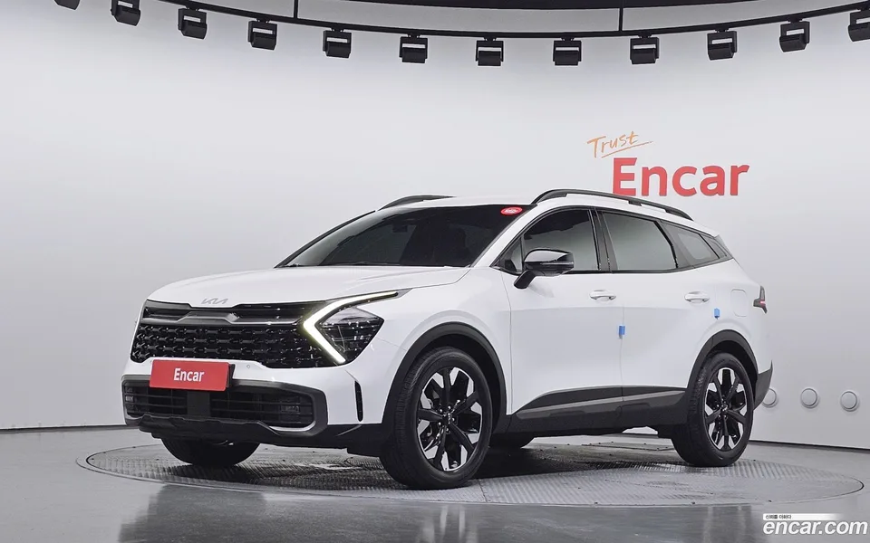 Kia Sportage 1.6 2WD 2023 — photo 1, buy with delivery to Moscow
