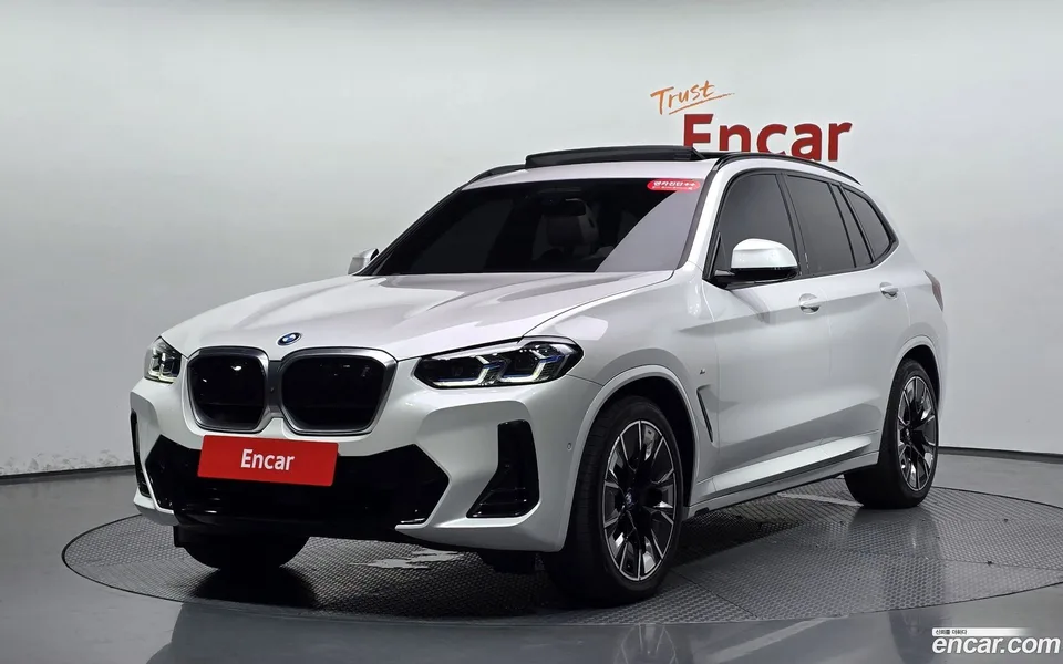 BMW iX3 M 2023 — photo 1, buy with delivery to Moscow