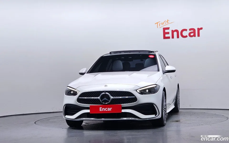 Mercedes-Benz C-Class C300 AMG Line 2022 — thumbnail 3