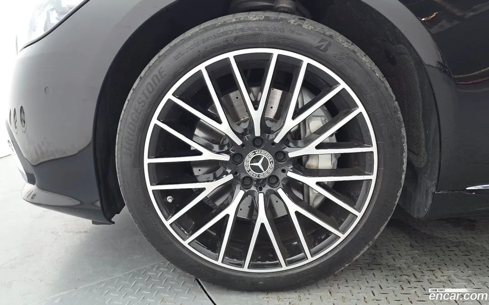 Mercedes-Benz S-Class S580L 4MATIC 2022 — thumbnail 2