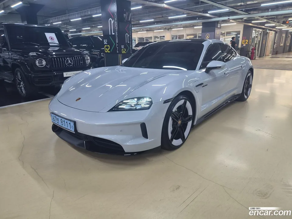 Porsche Taycan GTS 2025 — фото 1, купить с доставкой в Москву