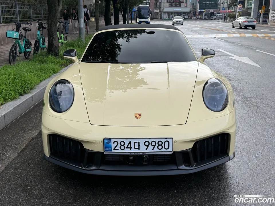 Porsche 911 (992) 4 GTS 2025 — thumbnail 3