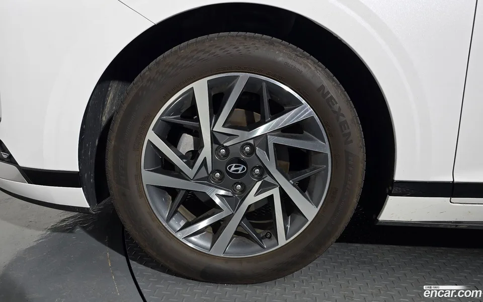 Hyundai Grandeur Hybrid 2023 — thumbnail 5