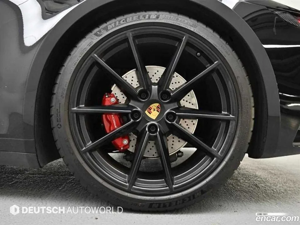 Porsche 911 (992) 4S 2024 — миниатюра 2