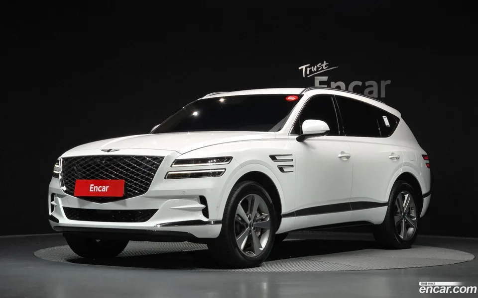 Genesis GV80 2.5T AWD 2022 — photo 1, buy with delivery to Moscow