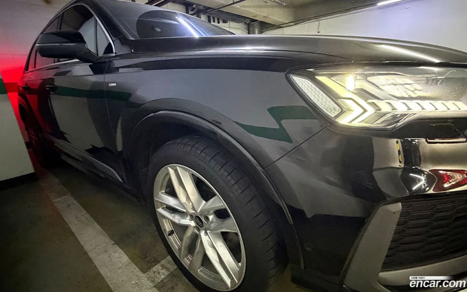 Audi Q7 (4M) 45 TDI 2023 — thumbnail 4