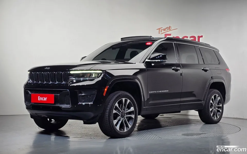 Jeep Grand Cherokee L 3.6 2022 — photo 1, buy with delivery to Moscow