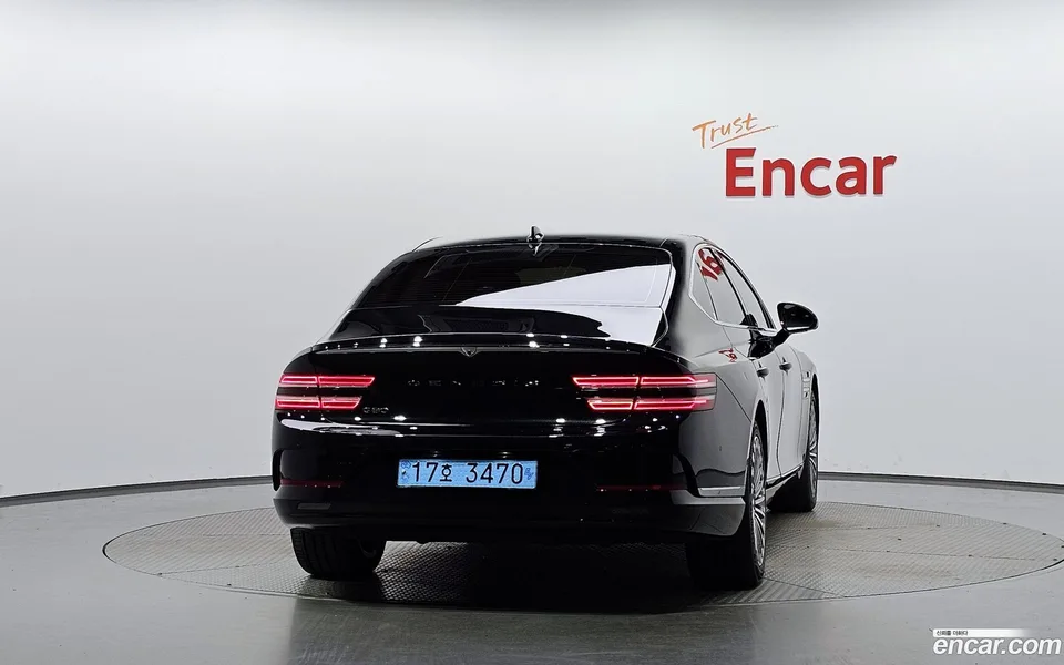 Genesis Electrified G80 e-AWD 2023 — thumbnail 4