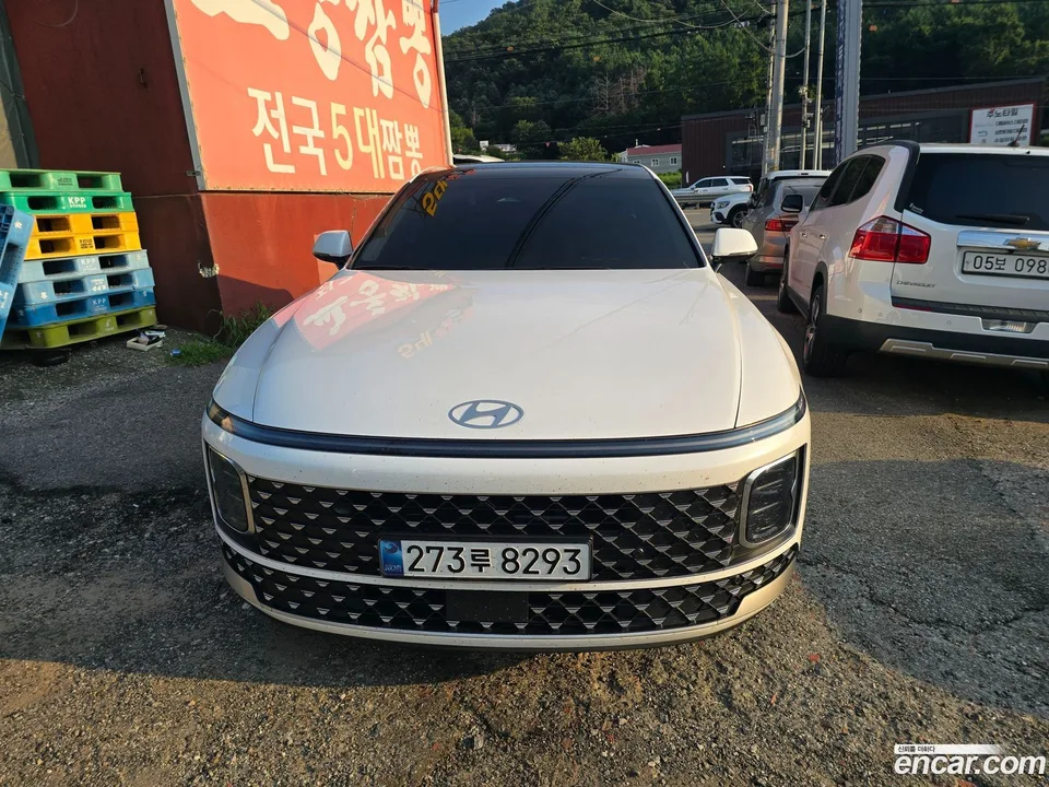 Hyundai Grandeur 2.5 2WD 2024 — photo 1, buy with delivery to Moscow