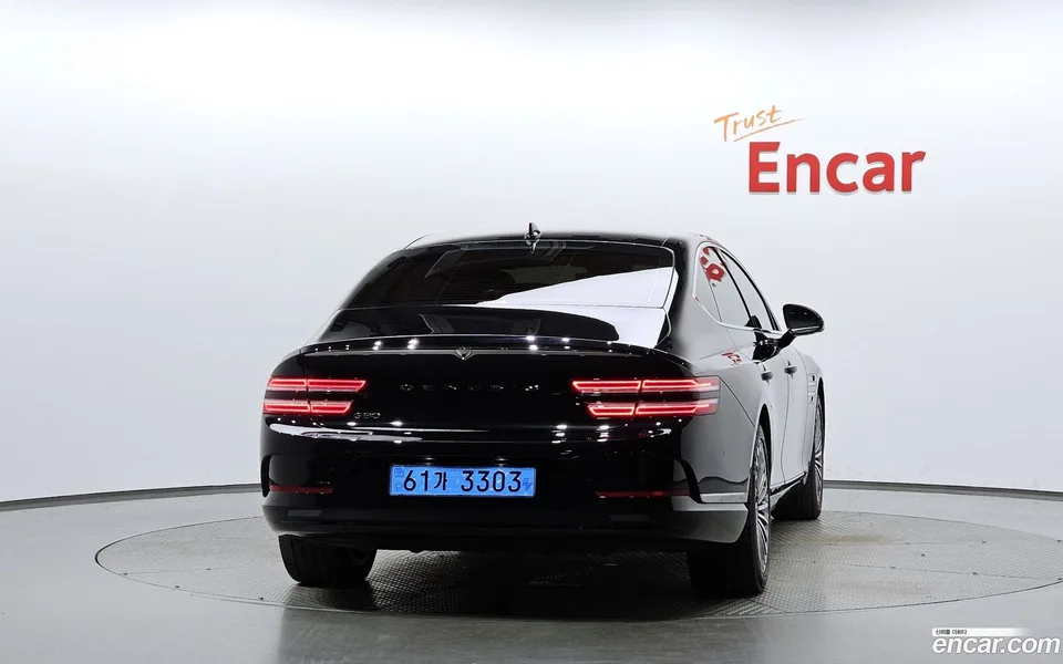 Genesis Electrified G80 e-AWD 2023 — thumbnail 4