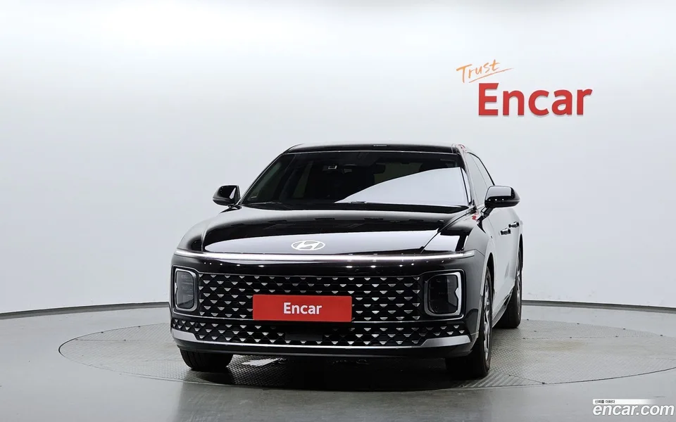 Hyundai Grandeur 2.5 2WD 2023 — thumbnail 3