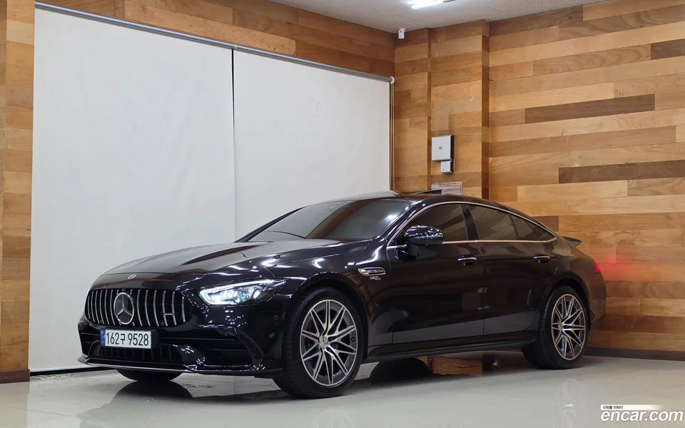 Mercedes-Benz AMG GT 4 43 4MATIC+ 2022 — photo 1, buy with delivery to Moscow