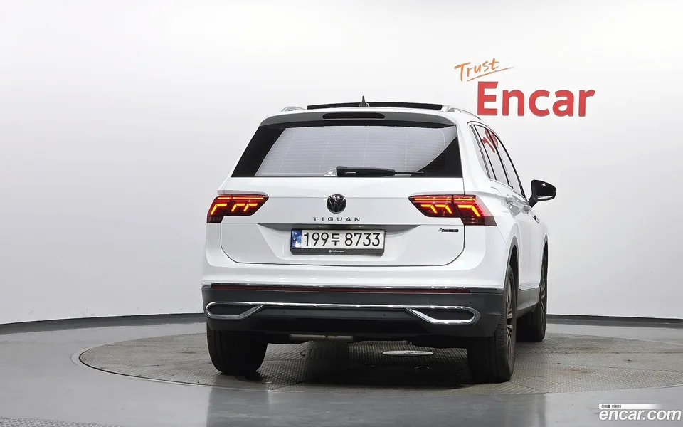 Volkswagen Tiguan 2.0 TDI 4 2022 — thumbnail 4