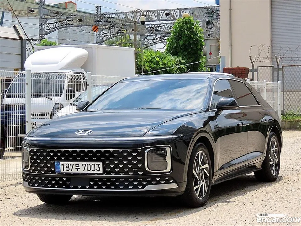 Hyundai Grandeur Hybrid 2025 — photo 1, buy with delivery to Moscow