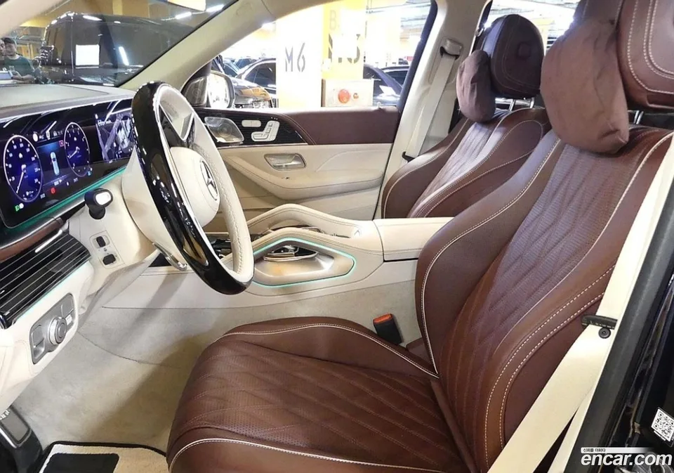 Mercedes-Benz GLS-Class GLS600 4MATIC 2025 — thumbnail 2