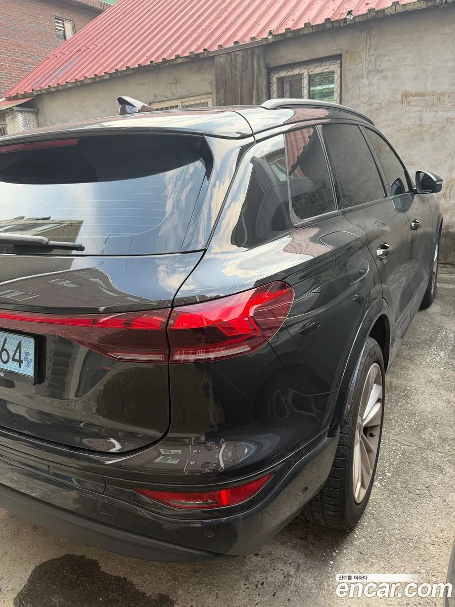 Audi Q6 e- 2025 — thumbnail 3
