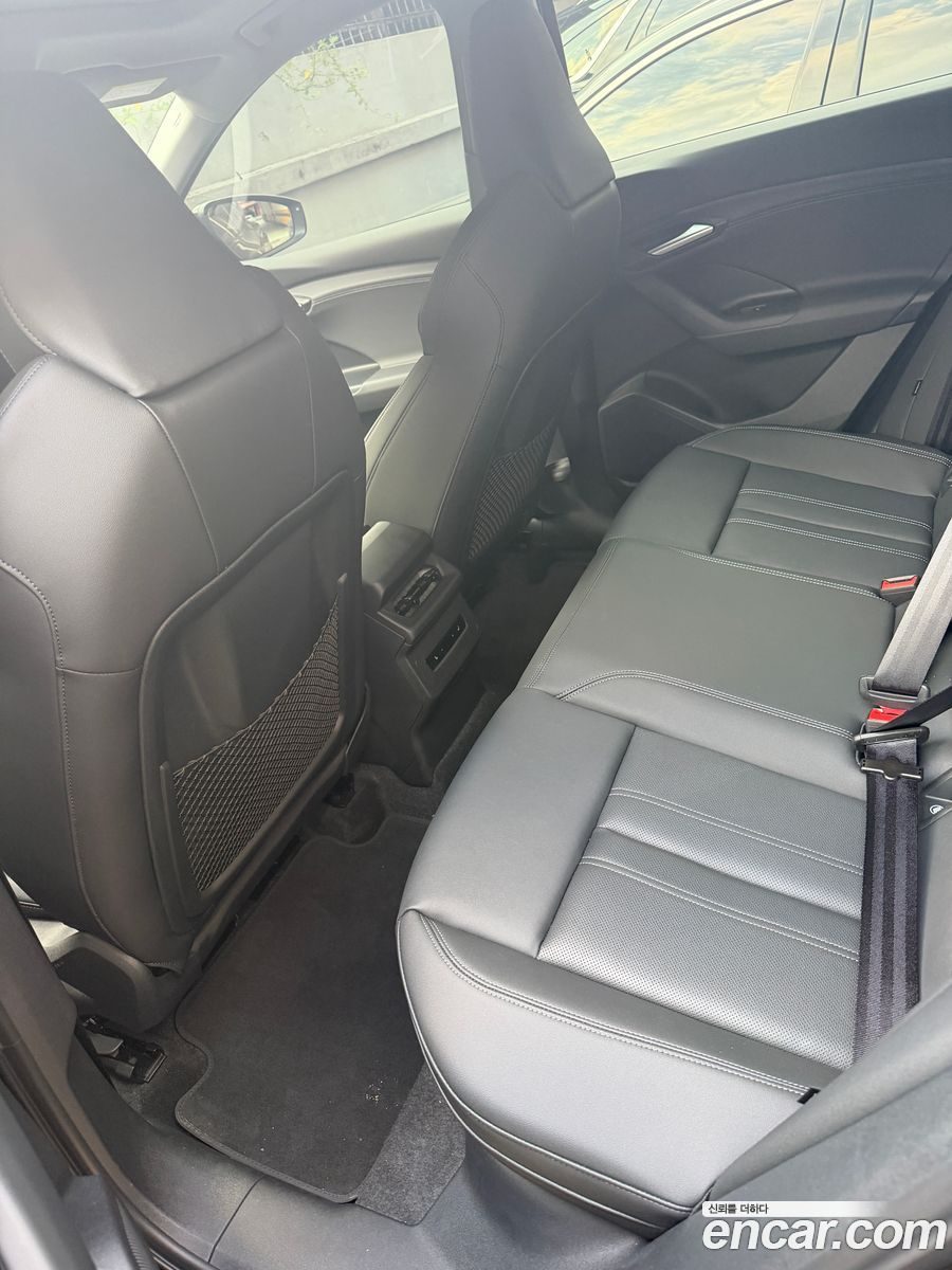 Audi Q6 e- 2025 — 4