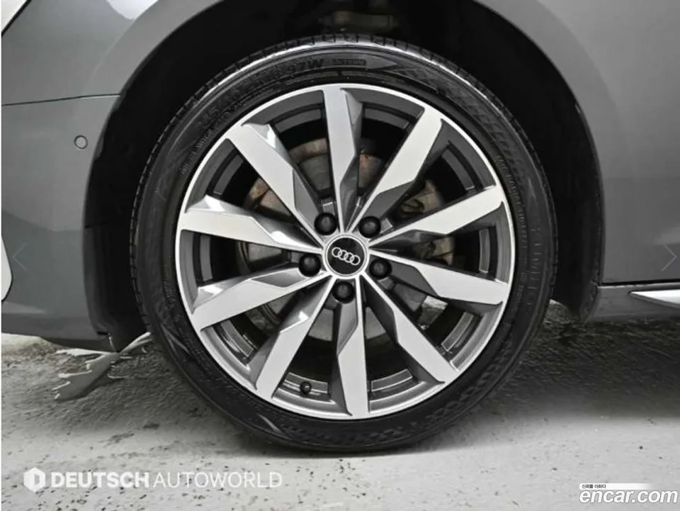 Audi A4 40 TFSI 2023 — thumbnail 5