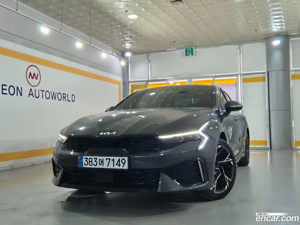 Kia K5 Hybrid 2024 — photo 1, buy with delivery to Moscow