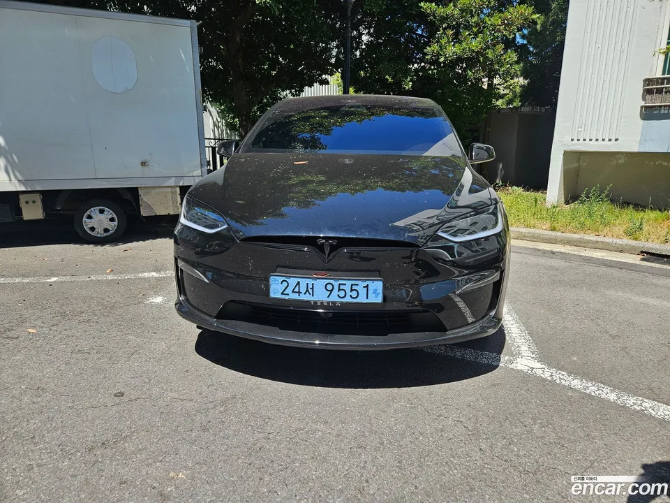 Tesla Model X AWD 2026 — thumbnail 3