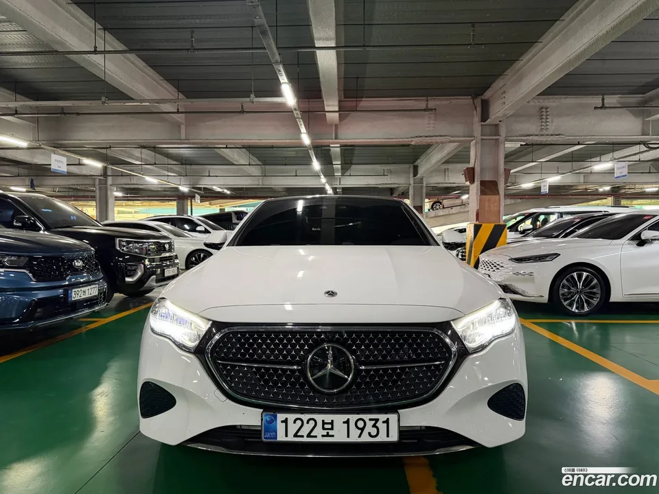 Mercedes-Benz E-Class E200 2025 — photo 1, buy with delivery to Moscow