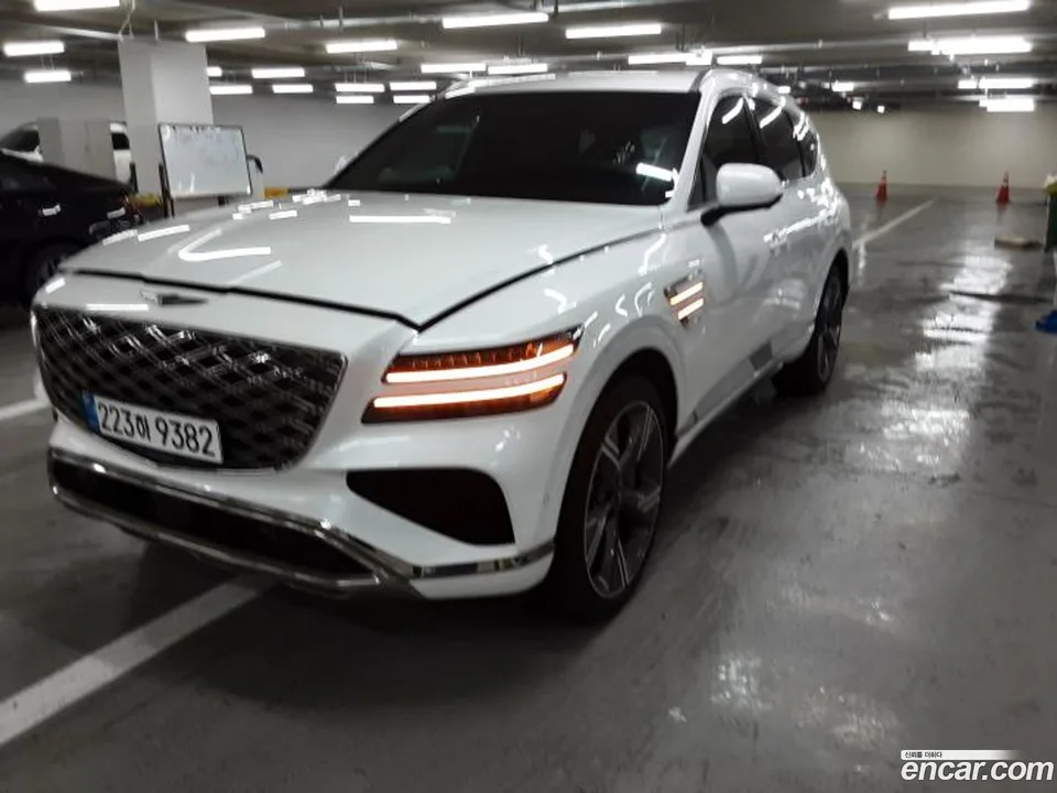 Genesis GV80 3.5T AWD 2024 — photo 1, buy with delivery to Moscow