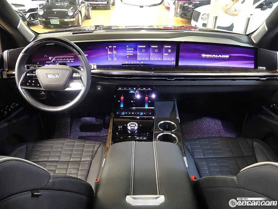 Cadillac Escalade 6.2 2025 — thumbnail 4