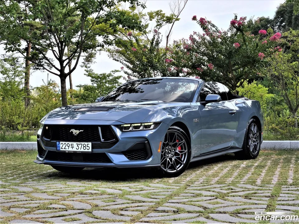 Ford Mustang 5.0 GT 2024 — photo 1, buy with delivery to Moscow
