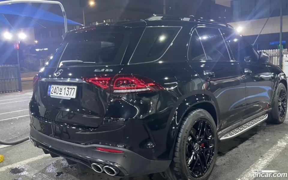 Mercedes-Benz GLE-Class 2023