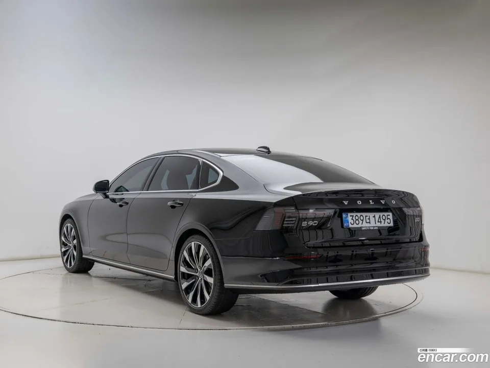 Volvo S90 B5 2026 — thumbnail 4