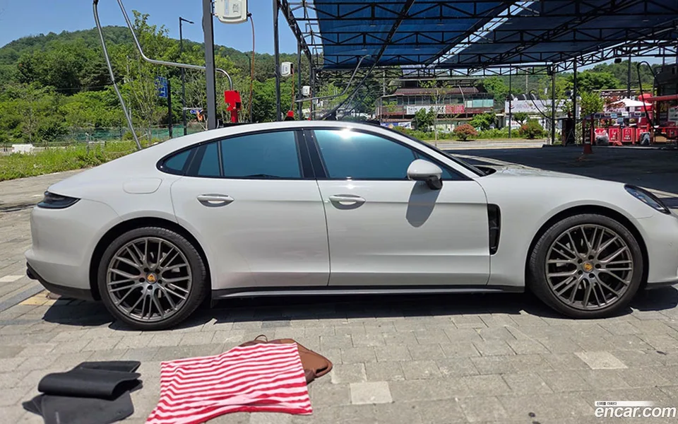 Porsche Panamera (971) 2.9 AWD 2023 — thumbnail 4