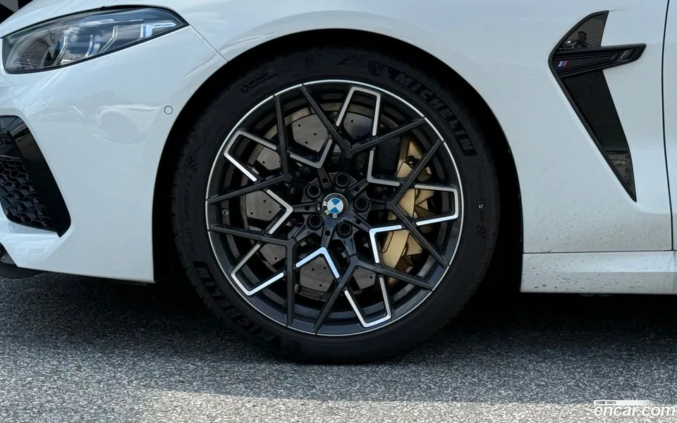 BMW M8 M8 2024 — thumbnail 2
