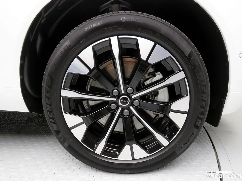 Volvo XC60 B5 2026 — thumbnail 5