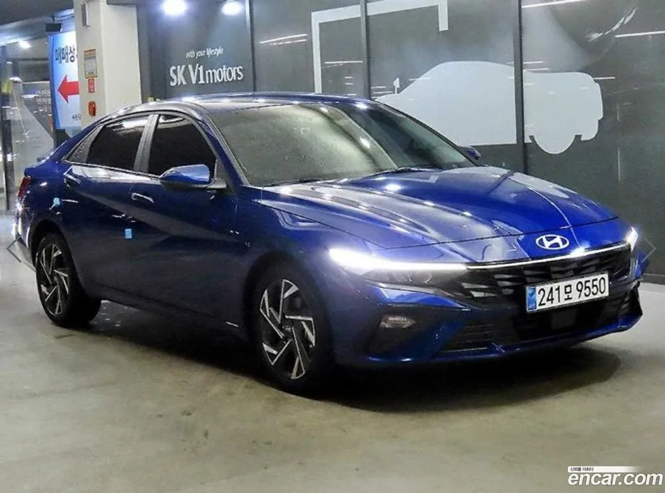 Hyundai Avante CN7 2024