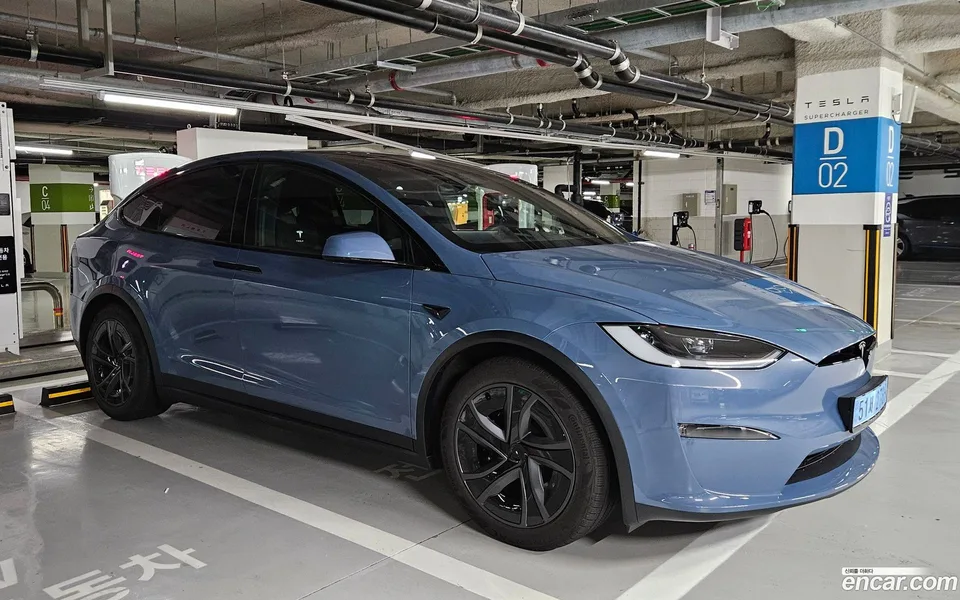 Tesla Model X AWD 2026 — thumbnail 2